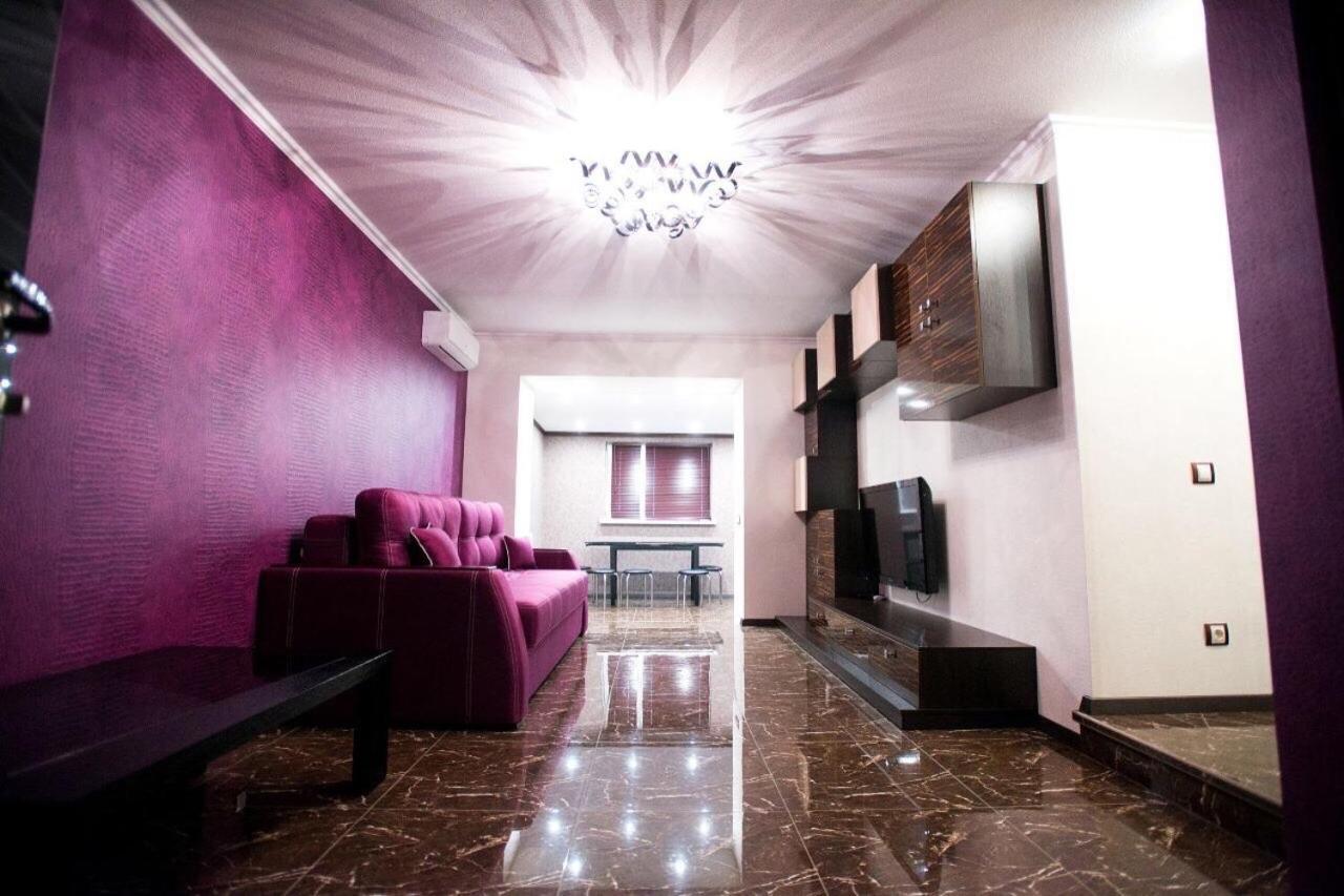Luxury Apartment For Rest On Nauki Avenue Jarkov Exterior foto